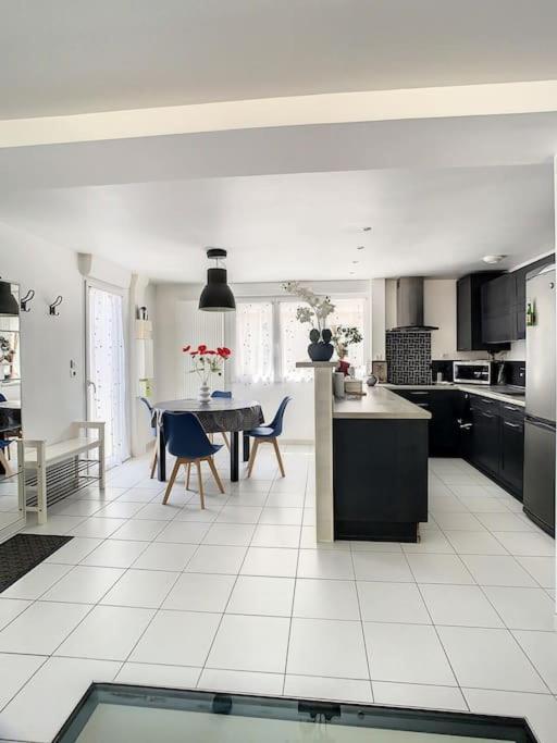 Grande Maison Cosy Terrasse Parking Gare 8 Pers Amiens Ngoại thất bức ảnh
